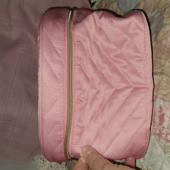 Train case - Picture 4 of 4